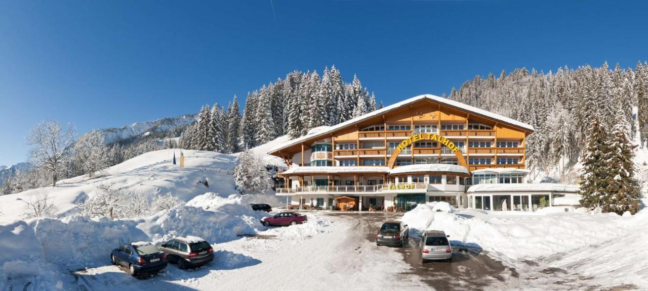 Hotel Talhof Garni&More In Waengle Bei Reutte Exterior photo
