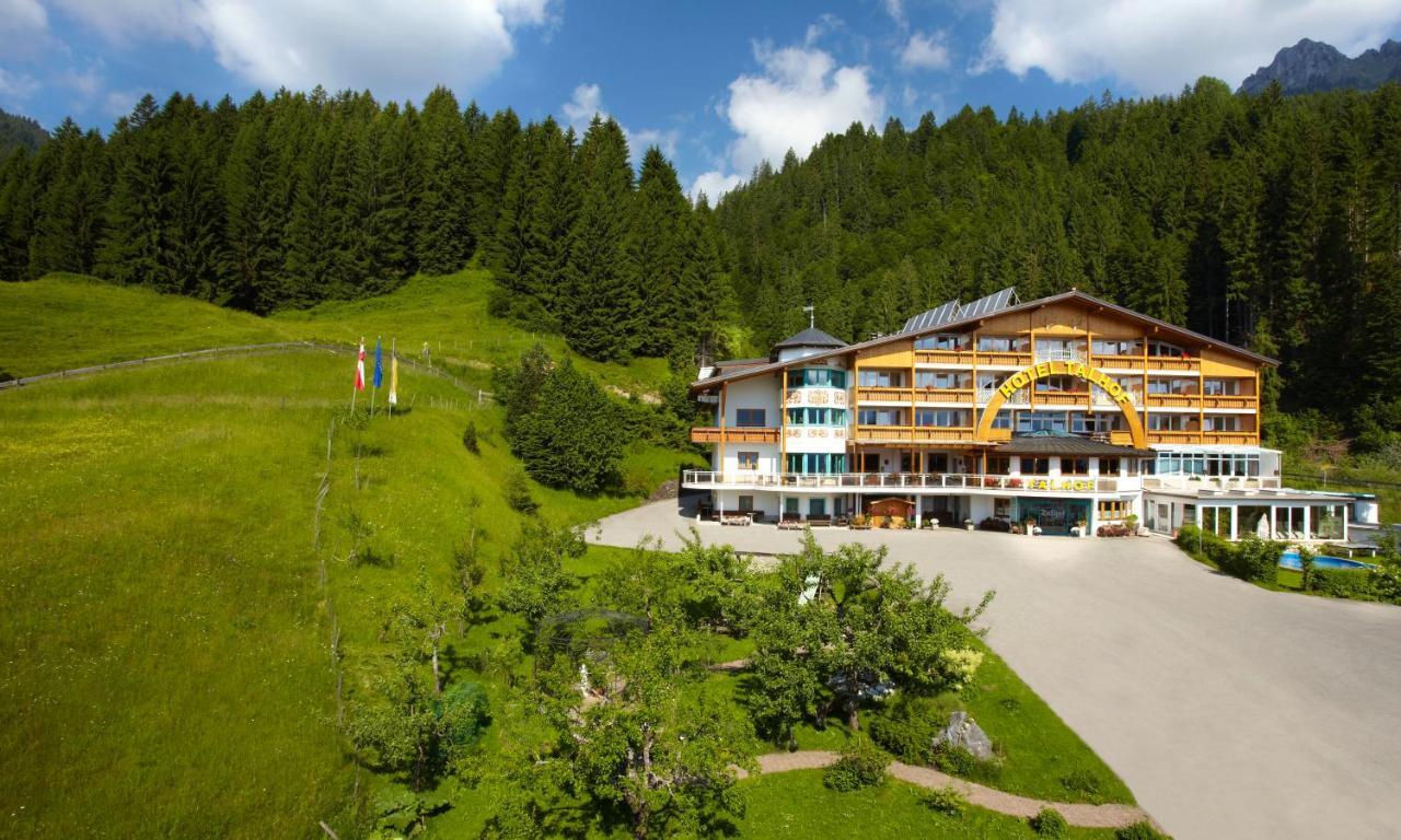 Hotel Talhof Garni&More In Waengle Bei Reutte Exterior photo