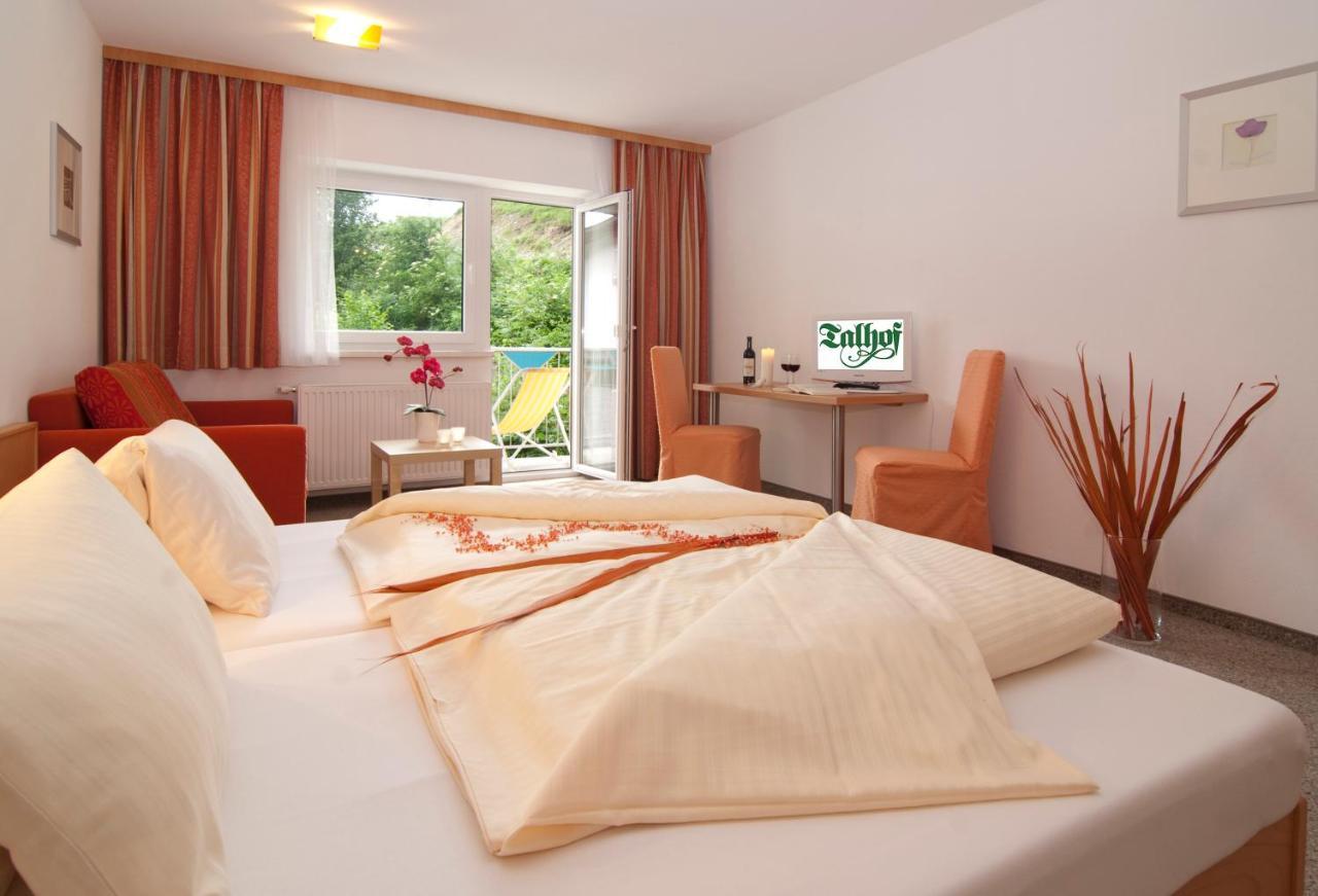 Hotel Talhof Garni&More In Waengle Bei Reutte Exterior photo