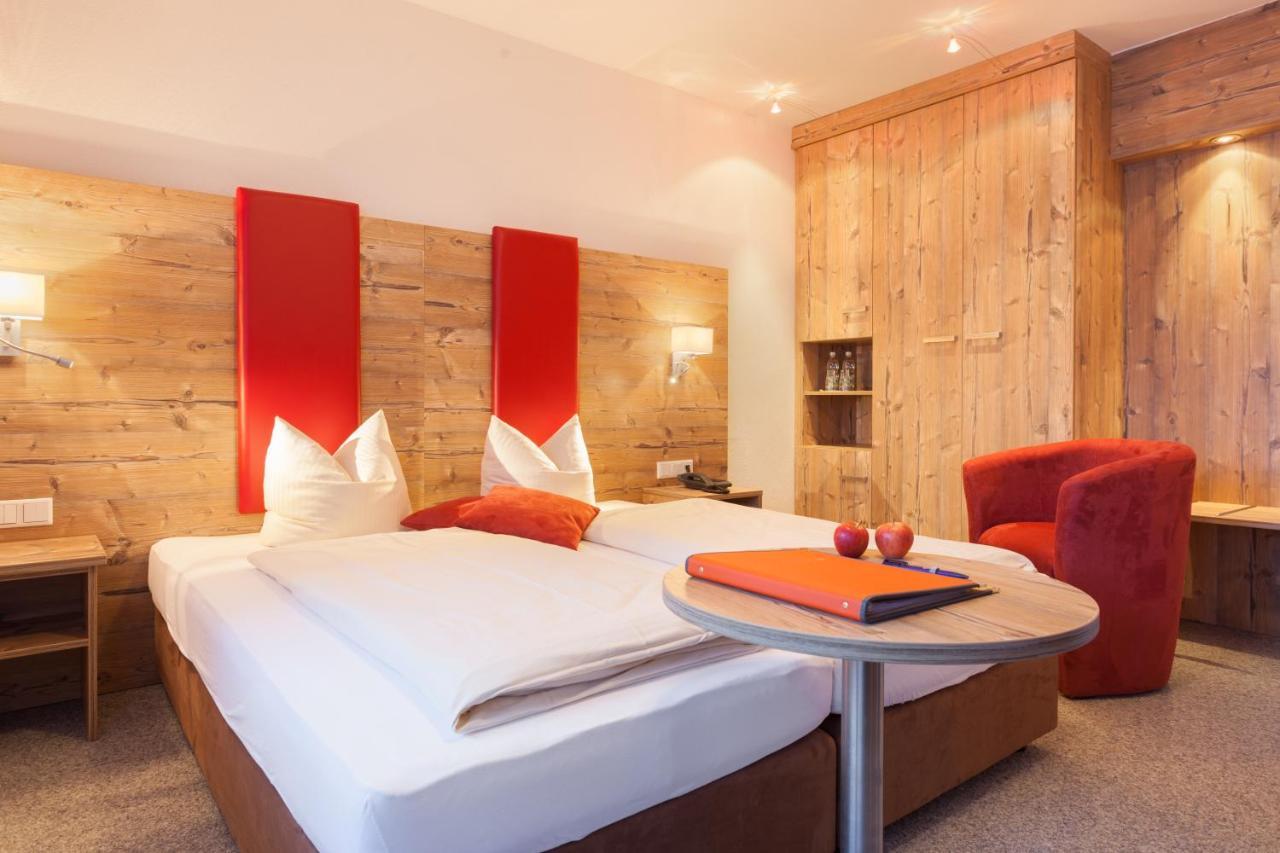 Hotel Talhof Garni&More In Waengle Bei Reutte Room photo